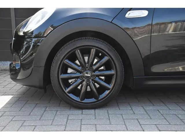 MINI Cooper S Mini 2.0 Serious Business 2014 Benzine 11