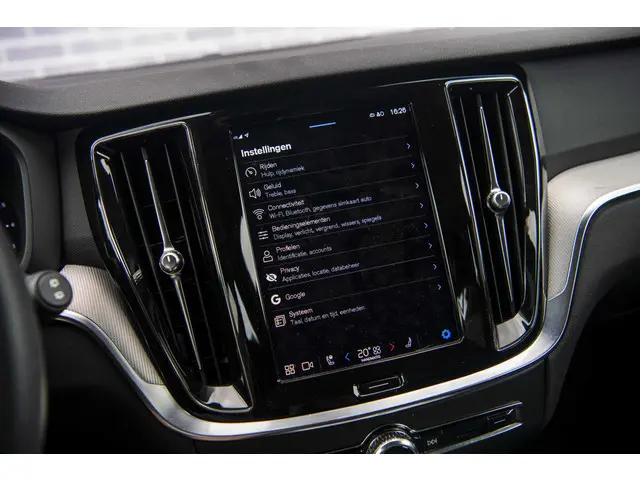 Volvo V60 2.0 B3 Plus Bright 2022 Benzine 21