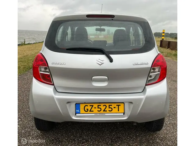 Suzuki Celerio 1.0 Comfort 2015 Benzine 10
