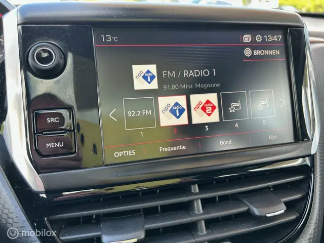 Peugeot 2008 1.2 PureTech GT-Line 2019 Benzine 18