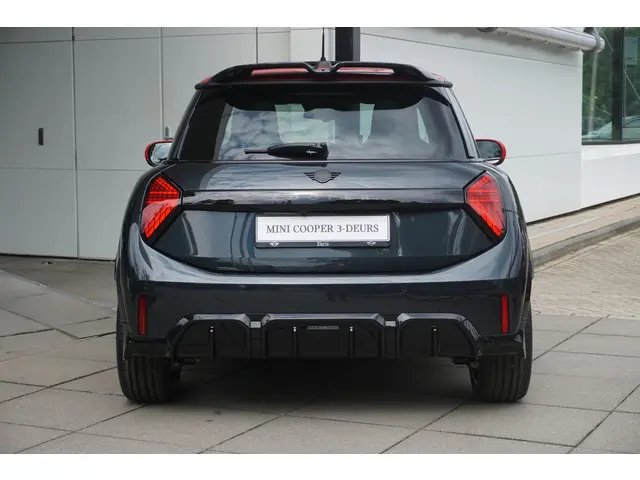 MINI 3-Deurs C 2024 Benzine 8