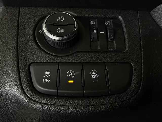Opel KARL 1.0 Rocks Online Edition 2019 Benzine 36