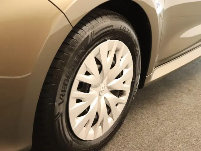 Toyota Yaris 1.5 Hybrid Active 2023 Hybride Benzine 19