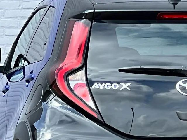 Toyota Aygo X 1.0 VVT-i Envy Automaat 5-deurs 2022 Benzine 8
