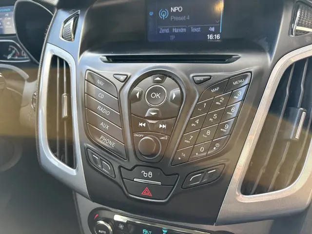 Ford Focus Wagon 1.0 EcoBoost Edition Plus 2014 Benzine 12