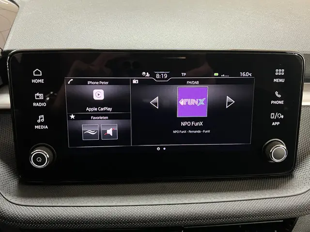 Škoda Fabia 1.0 TSI Selection 116 PK DSG 2024 Benzine 31