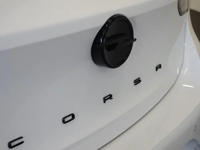 Opel Corsa 1.2 Turbo Automaat GS Line 2024 Benzine 37