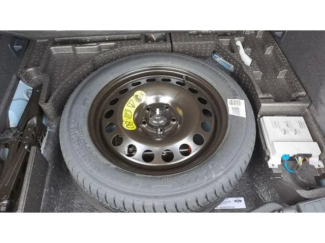 Ford Kuga 2.5 FHEV Active X 2024 Hybride Benzine 7