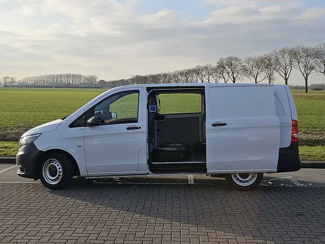 Mercedes-Benz Vito 114 2019 Diesel 17