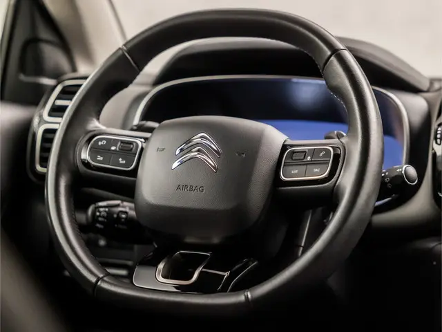 Citroën C5 Aircross 1.2 PureTech Sport 2020 Benzine 21