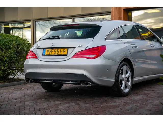 Mercedes-Benz CLA Shooting Brake 200 d 2016 Diesel 11