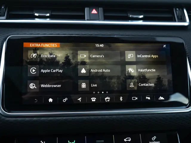 Land Rover Range Rover Velar 3.0 V6 AWD SE 2019 Diesel 62