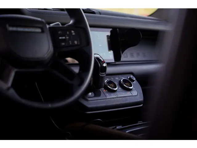 Land Rover Defender 90 3.0 P400 90 X 2021 Benzine 32