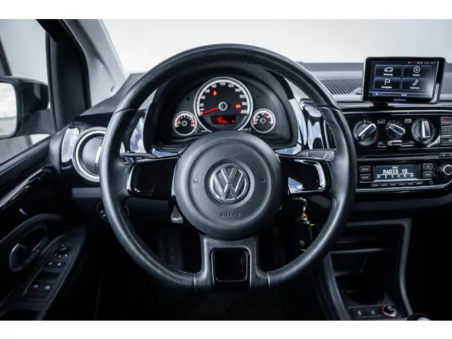 Volkswagen up! 1.0 high up! 2015 Benzine 37