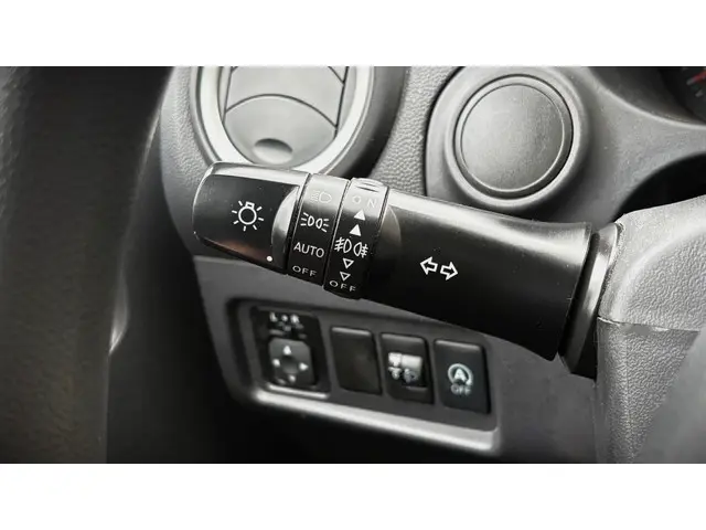 Mitsubishi Space Star 1.2 Intense+ 2013 Benzine 9