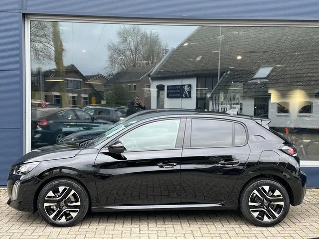 Peugeot 208 1.2 Turbo 100 PK Allure 2025 Benzine 3
