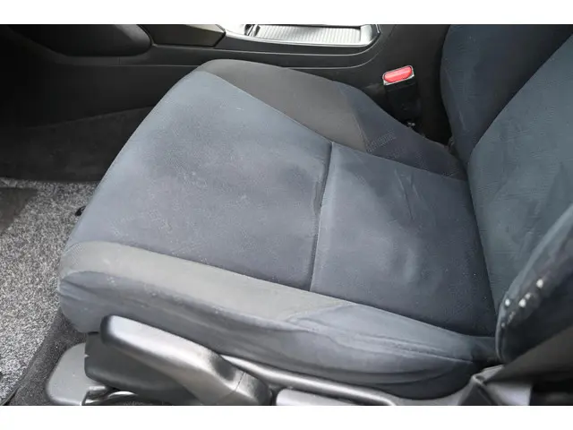 Honda Civic 1.8 GT 2012 Benzine 13