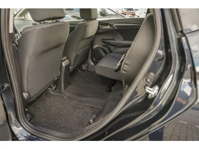 Honda Jazz 1.3i VTEC COMFORT 2019 Benzine 37