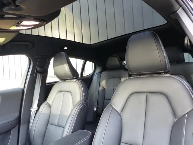 Volvo EC40 Extended Range Plus 82 kWh 2025 Elektrisch 6