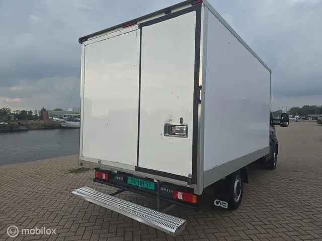 Iveco Daily 35S14 Koel/vries wagen automaat! 2023 Diesel 7