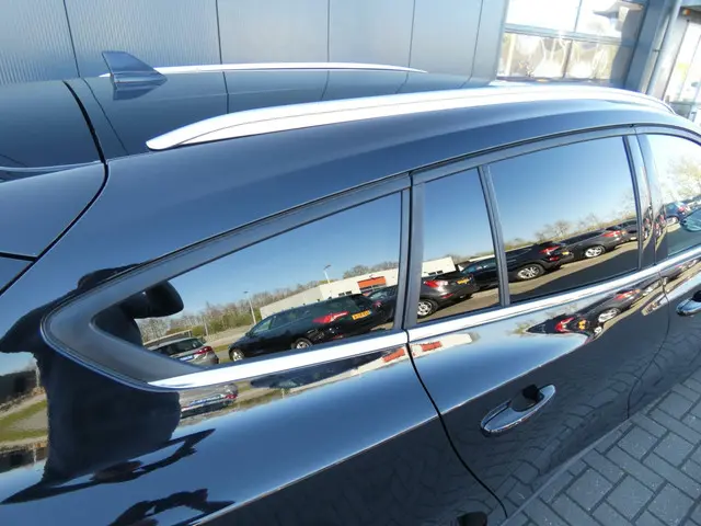 Ford Focus Wagon HELAAS VERKOCHT!!! 2022 Benzine 43