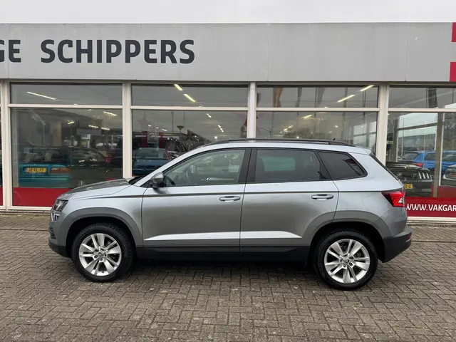 Škoda Karoq 1.0 TSI Business Edition 2022 Benzine 10