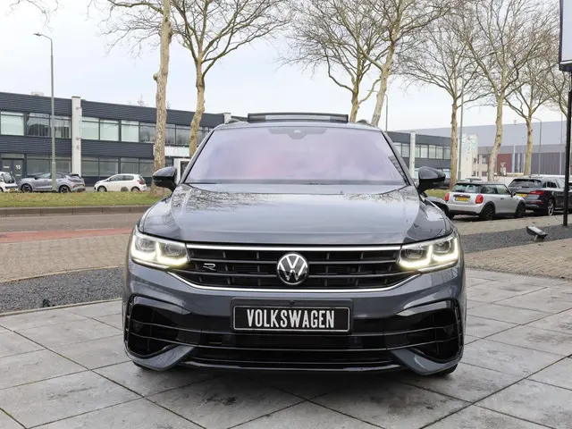 Volkswagen Tiguan R 2022 Benzine 27