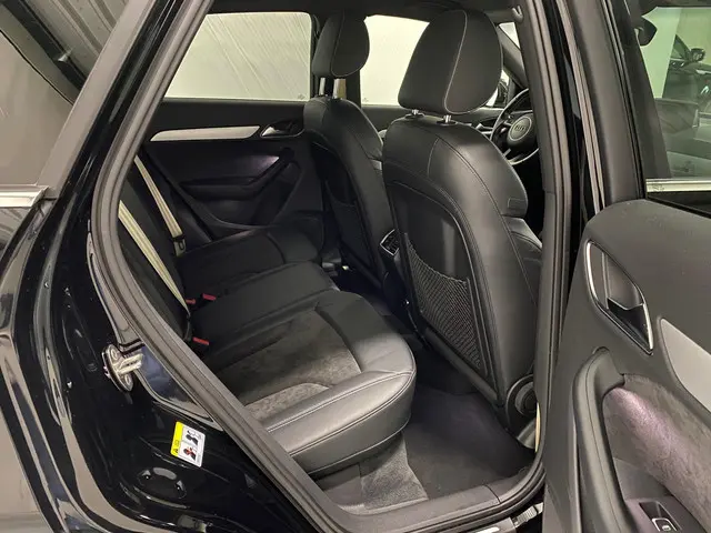 Audi Q3 2.0 TFSI quattro Sport Pro Line S 2015 Benzine 39