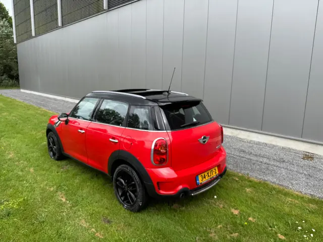 MINI Countryman Mini 1.6 Cooper S AUTOMTAAT 2012 Benzine 3