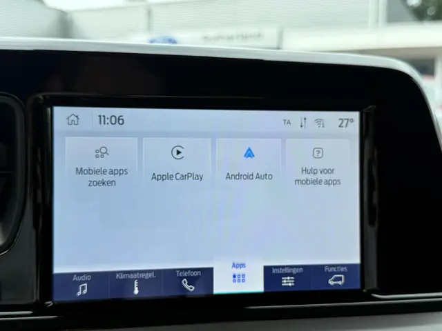 Ford Transit Courier 1.0 EcoBoost Trend 2024 Benzine 16