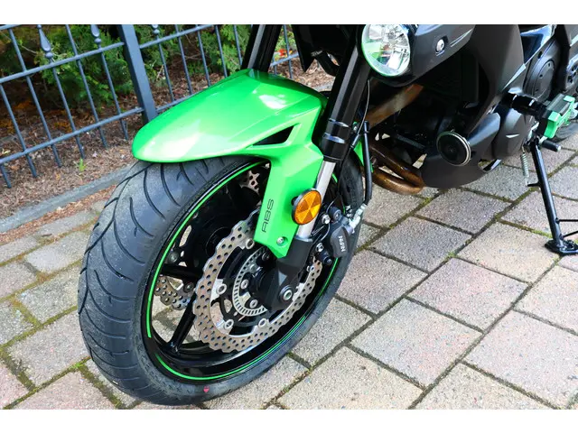 Kawasaki Versys 650 GRAND TOURER ABS 2019 Benzine 14