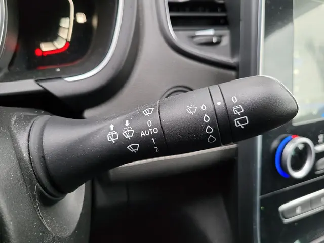 Renault Scénic 1.2 TCe Bose 2016 Benzine 38