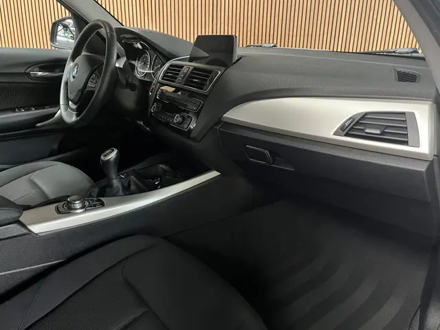 BMW 1 Serie 116d EDE Sport 2015 Diesel 10