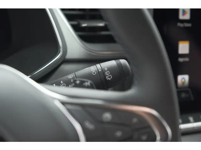 Renault Captur Mild Hybrid 160 EDC Techno 2024 Benzine 38