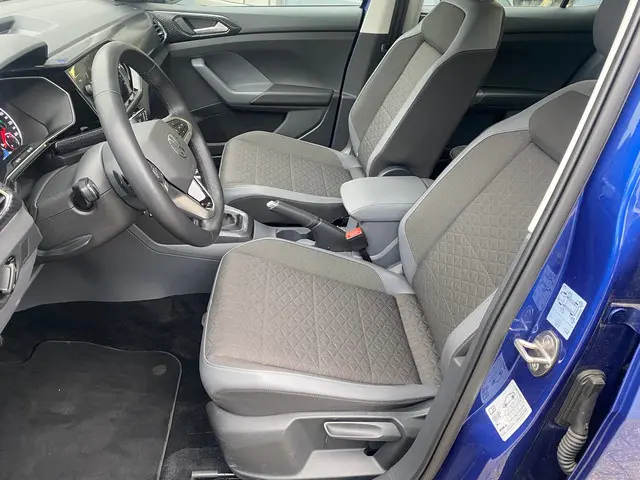 Volkswagen T-Cross 1.0 TSI R-Line 2021 Benzine 9