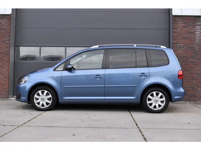 Volkswagen Touran 3