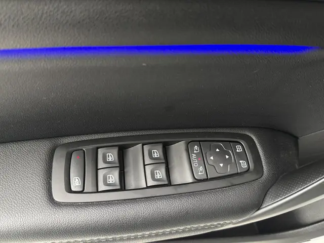 Renault Mégane Estate 1.3 TCe Bose 2019 Benzine 18