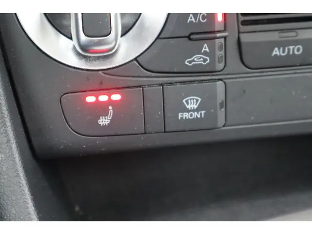 Audi Q3 1.4 TFSI Pro Line S 2014 Benzine 27