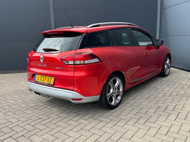 Renault Clio 1.2 GT Automaat / Navi / Sport 2013 Benzine 4