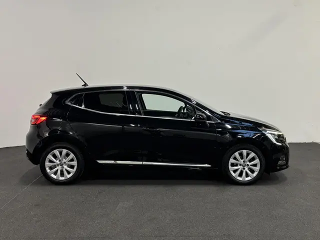 Renault Clio 1.0 TCe Intens 2021 Benzine 10