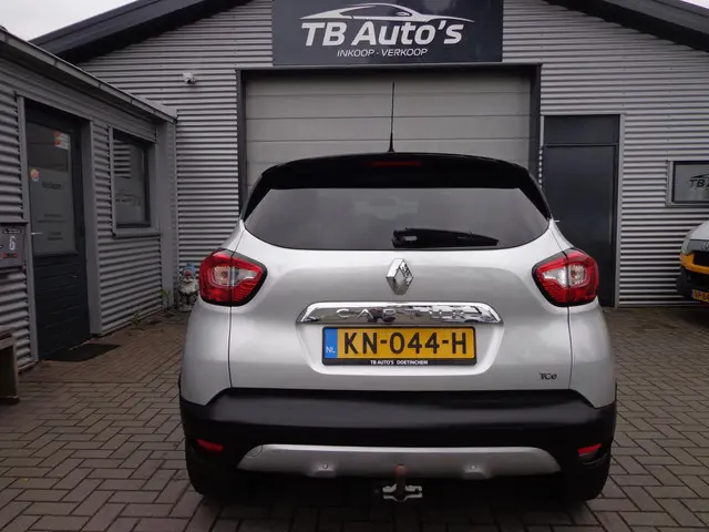 Renault Captur 0.9 TCe Xmod ! CLIMA / NAVI ! 2016 Benzine 4