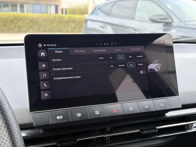 MG MG4 Electric Standard 51 kWh 2023 Elektrisch 28