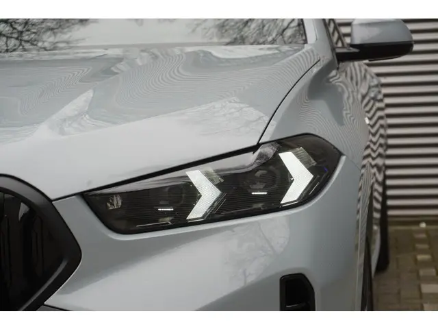 BMW X6 xDrive40i 2025 Benzine 20