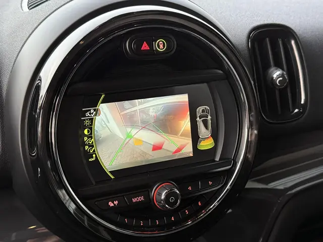 MINI Countryman Mini 1.5 Cooper Pepper 2017 Benzine 18