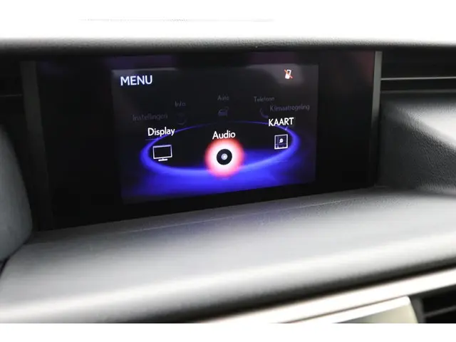 Lexus IS 300h Hybrid Business Line 2017 Hybride Benzine 42