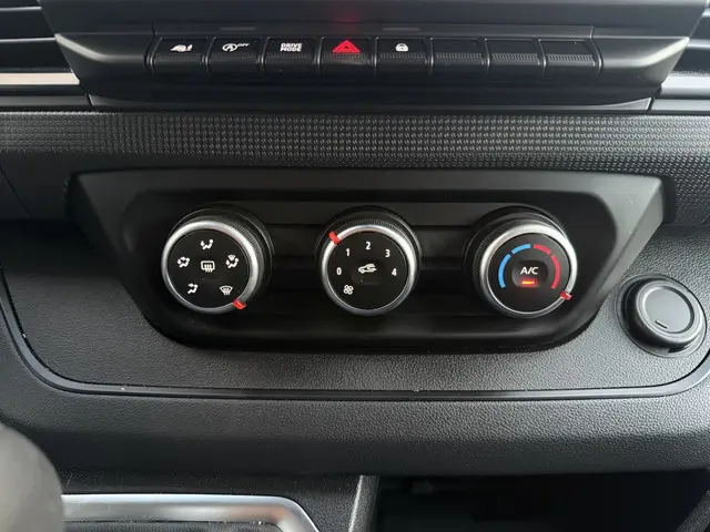 Renault Trafic 2.0 DCI 150PK 2024 Diesel 19