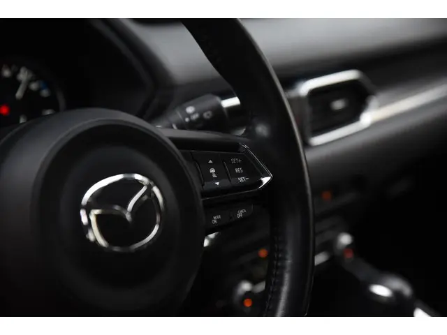 Mazda CX-5 2.5 SkyActiv-G 194 Luxury 2021 Benzine 16