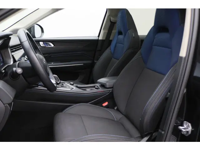 Lynk & Co 01 1.5 2021 Hybride Benzine 9