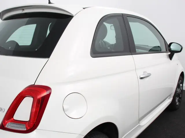 Fiat 500 1.0 Hybrid Sport 2021 Benzine 29