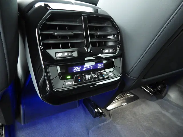 BMW iX xDrive50 2025 Elektrisch 18